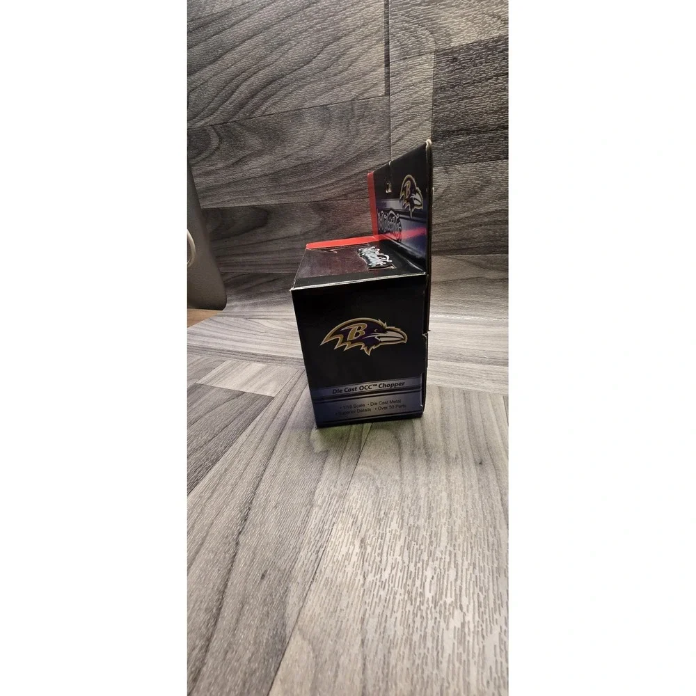 2006 Ertl Collectibles 1:18 Scale Baltimore Ravens (OCC) Die-Cast Motorcycle